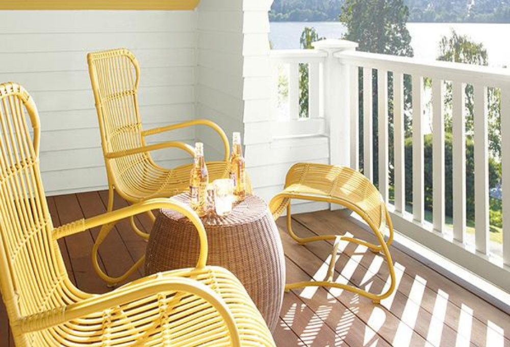 Shop Benjamin Moore Stains at Catalina Paint in Los Angeles